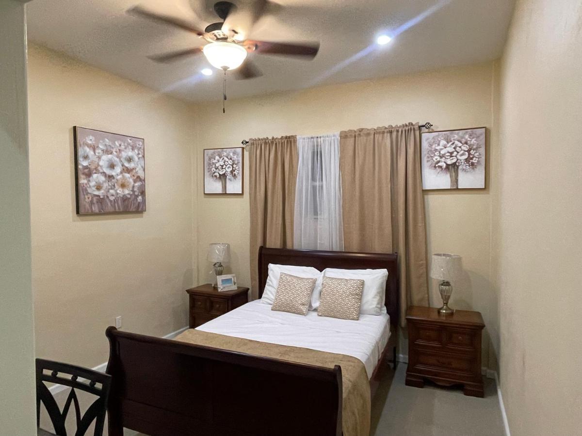 The Colosseum Hotel Basseterre Eksteriør billede